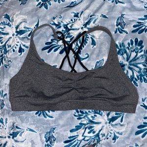 Aeropastale sports bra like new size Large